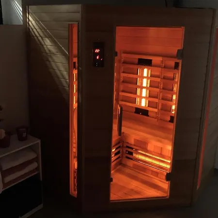Apartment Atempause Mit Wellnessflair, Infrarotsauna Nideggen