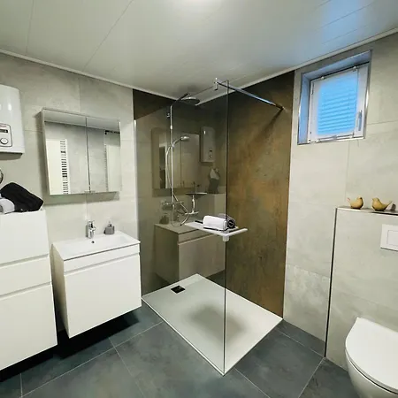 Atempause Mit Wellnessflair, Infrarotsauna Apartment *
